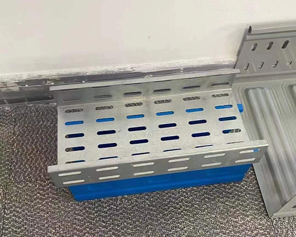 节能桥架